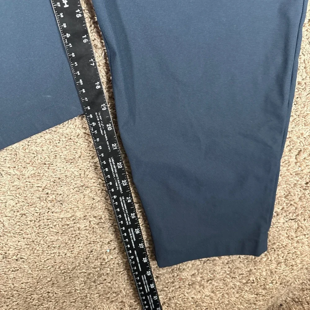 Lululemon Mens Commission Pant Classic-Fit Warpstreme Navy Blue 40 x 28 LM5ALWS